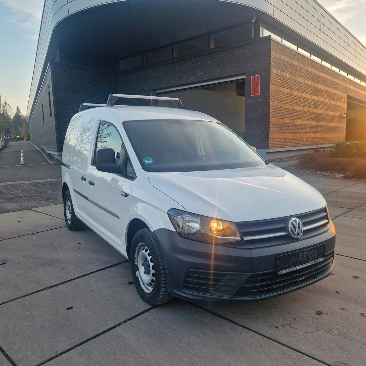 Volkswagen Caddy Kasten 2.0l Scheckheft*1.Hand*Klkma*Tüv*