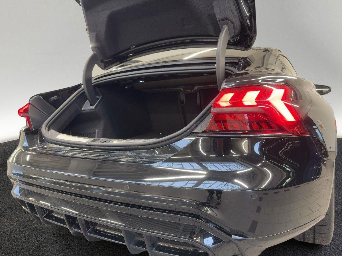 Audi e-tron GT quattro Matrix Head-Up Standklima Pano