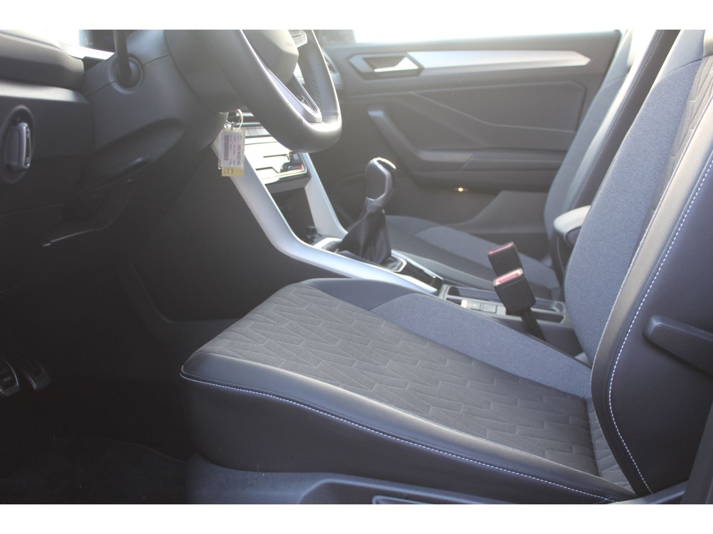 Volkswagen T-Roc - Bild 8