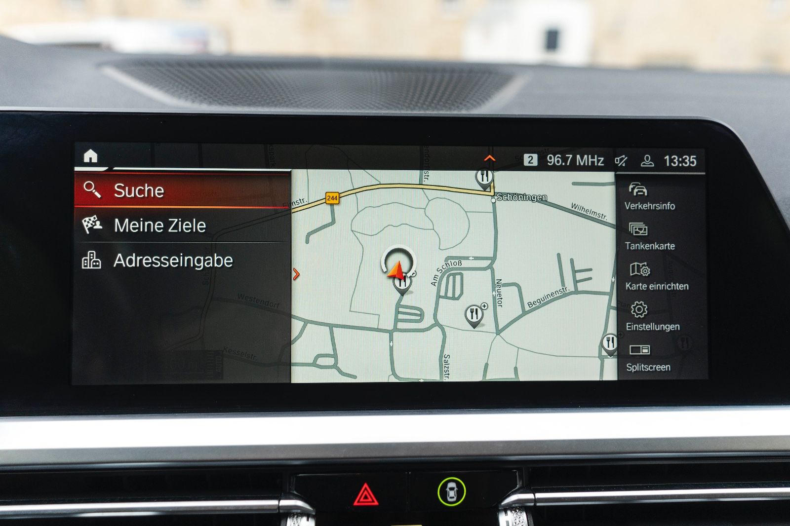 Fahrzeugabbildung BMW 330IX M-Sporpaket LED H&K TOTW CARPLAY KAM