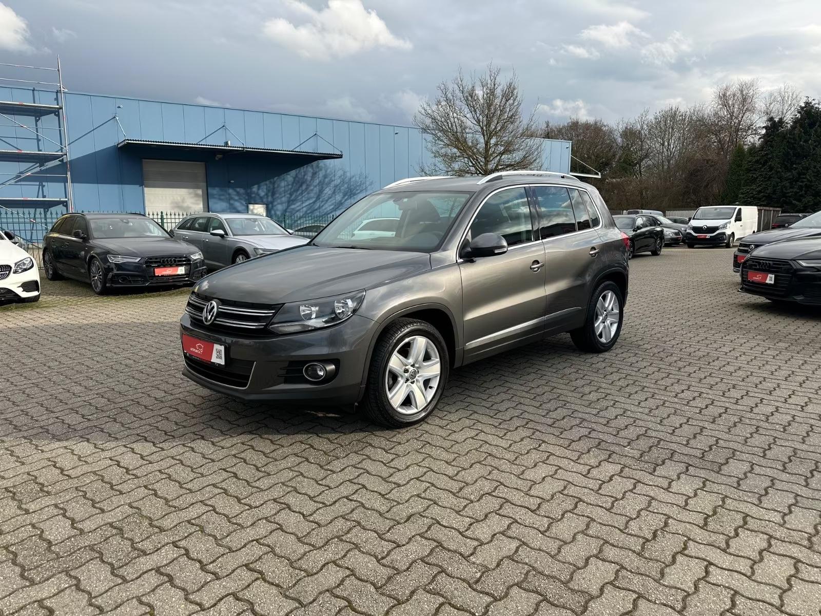 Volkswagen Tiguan 1.4 TSI DSG Sport & Style PDC 18" Bluetoo