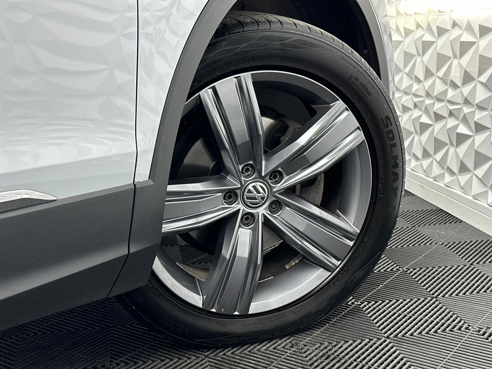 Fahrzeugabbildung Volkswagen TIGUAN 2.0 TDI ALLSPACE/4MOTION/7-SITZE/AHK/360°