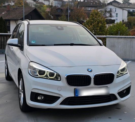 BMW 216I Benzin Active Tourer - 1. Hand - ...