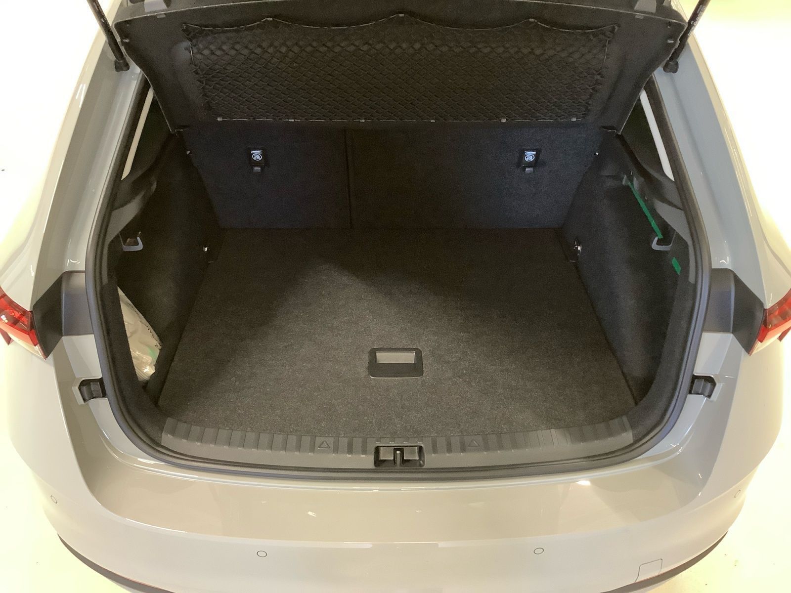 Scala Tour 85 kW DSG NAVI SMARTLINK LED RÜKAM
