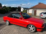 BMW E30 318i Cabrio - BMW 318 aus 1992: 318i