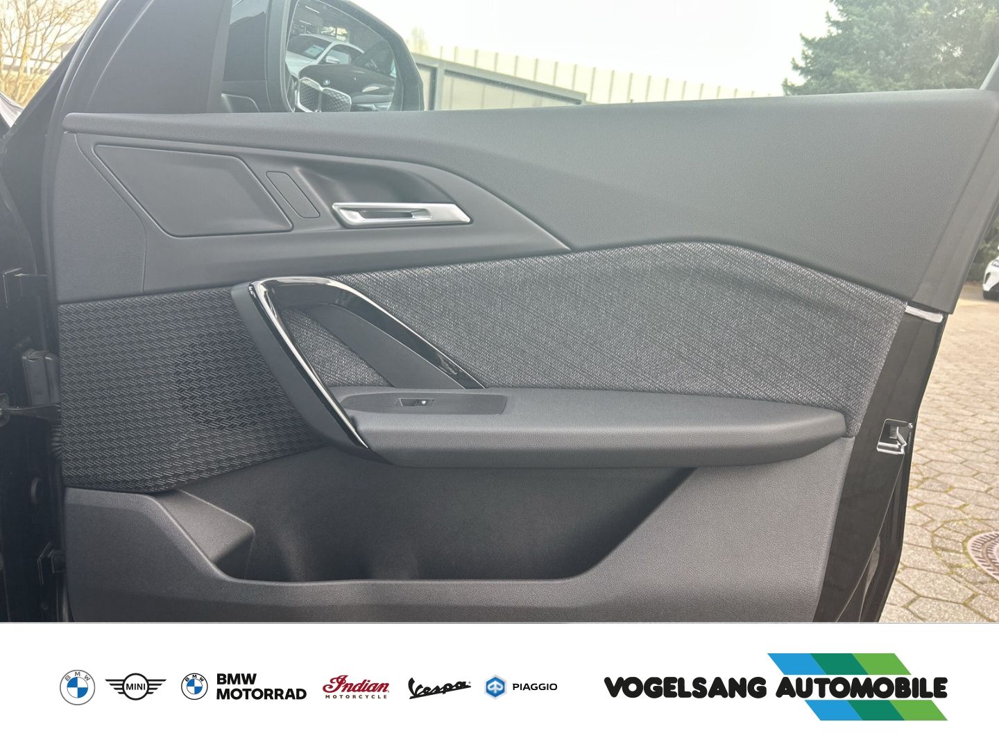 Fahrzeugabbildung BMW iX1 30xDrive,DAB,LiveCockpitPlus,Rückfahrk.,LEDS
