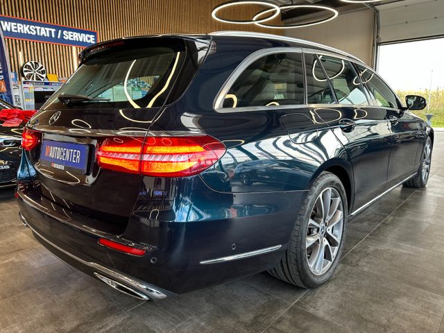 Mercedes-Benz E 350 *BURMESTER*KEYLES*PANO*AHK*ACC*StandHZ*