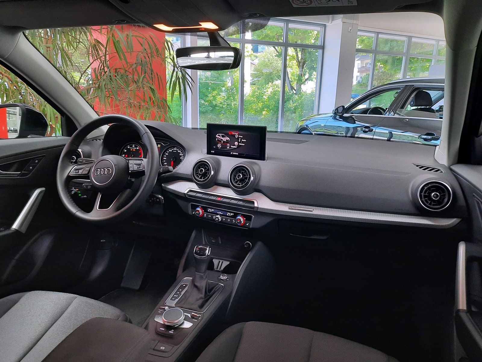Fahrzeugabbildung Audi Q2 TFSI advanced S-tronic*Cam*PDC*Sitzhg*ACC*App