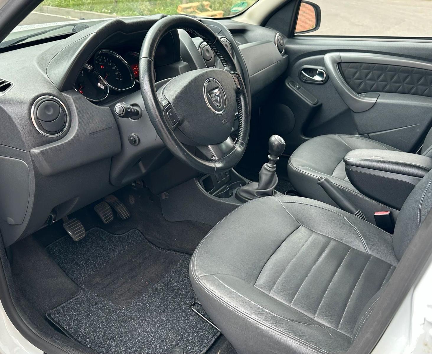 Dacia Duster 2015 — photo 6