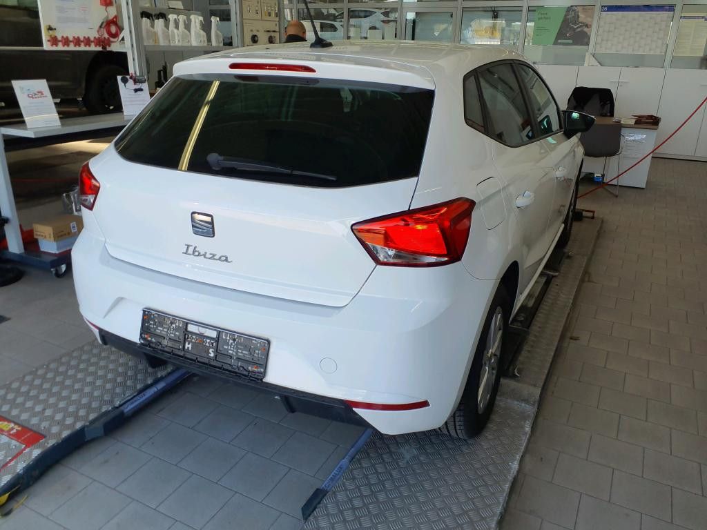 Fahrzeugabbildung SEAT Ibiza 1.0 TSI Style-VIRTUAL-LED-SHZ-APPS-KLIMAA-