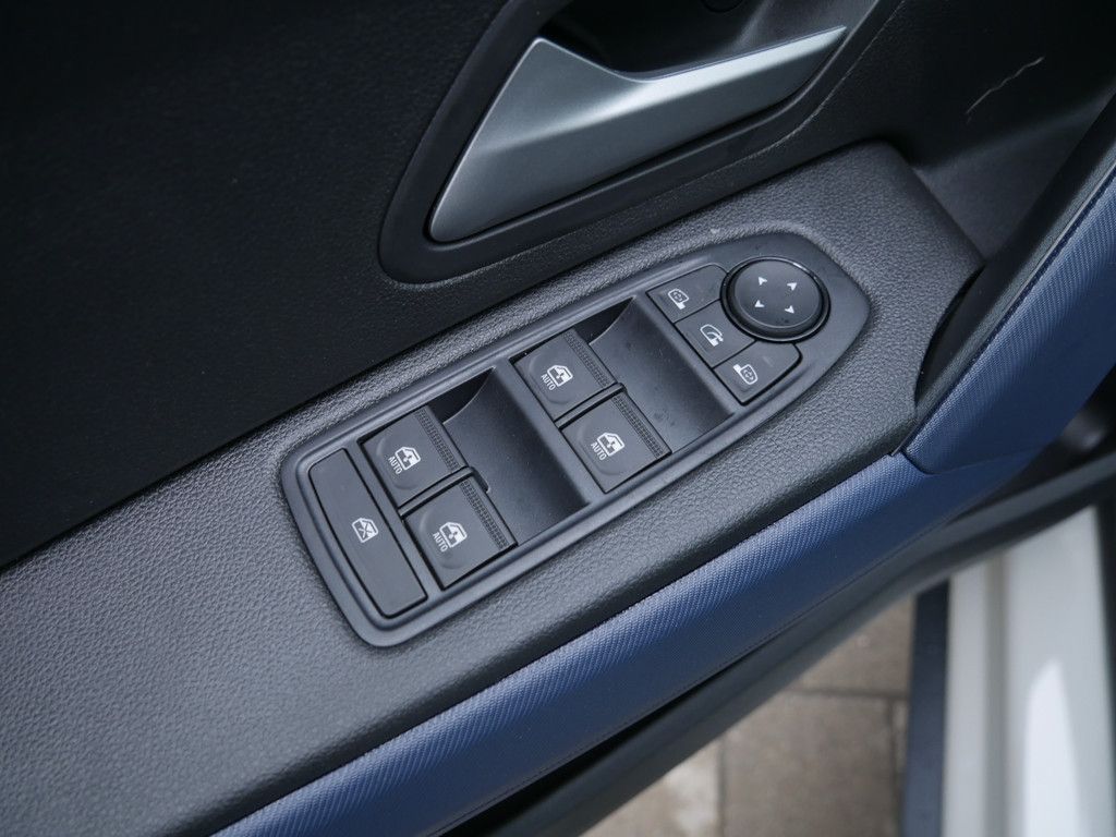 Fahrzeugabbildung Dacia Duster Journey TCe 130 4x4