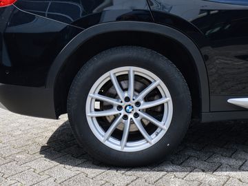 BMW X4 - 10