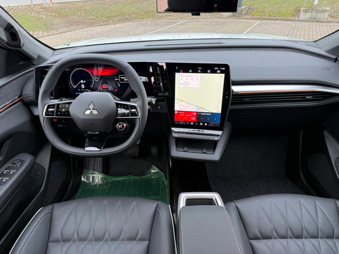 Fahrzeugabbildung Mitsubishi Eclipse Cross Diamant TOP