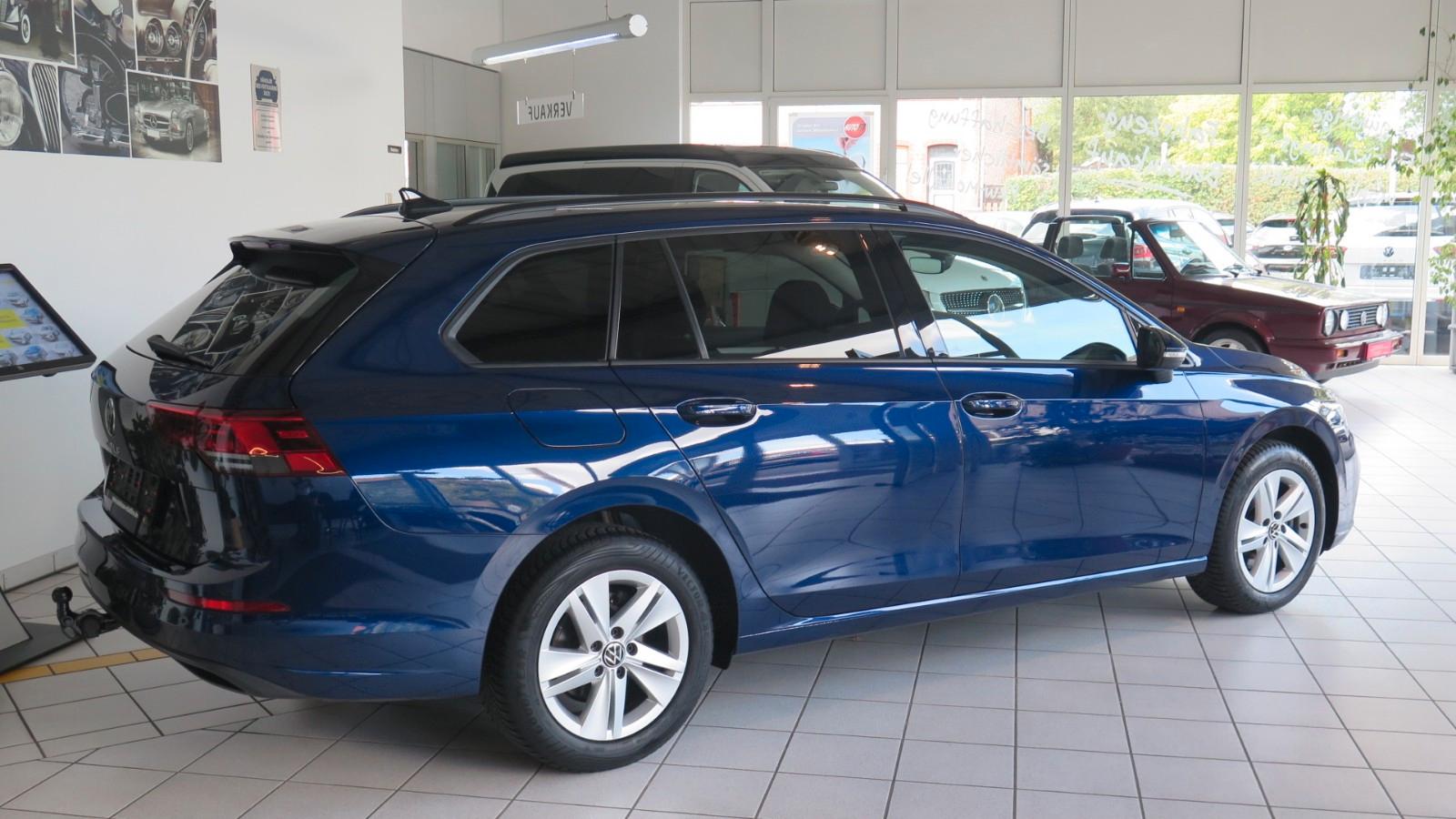 Volkswagen Golf VIII 2.0 TDI DSG VARIANT *STANDHEIZUNG*, миниатюра 4