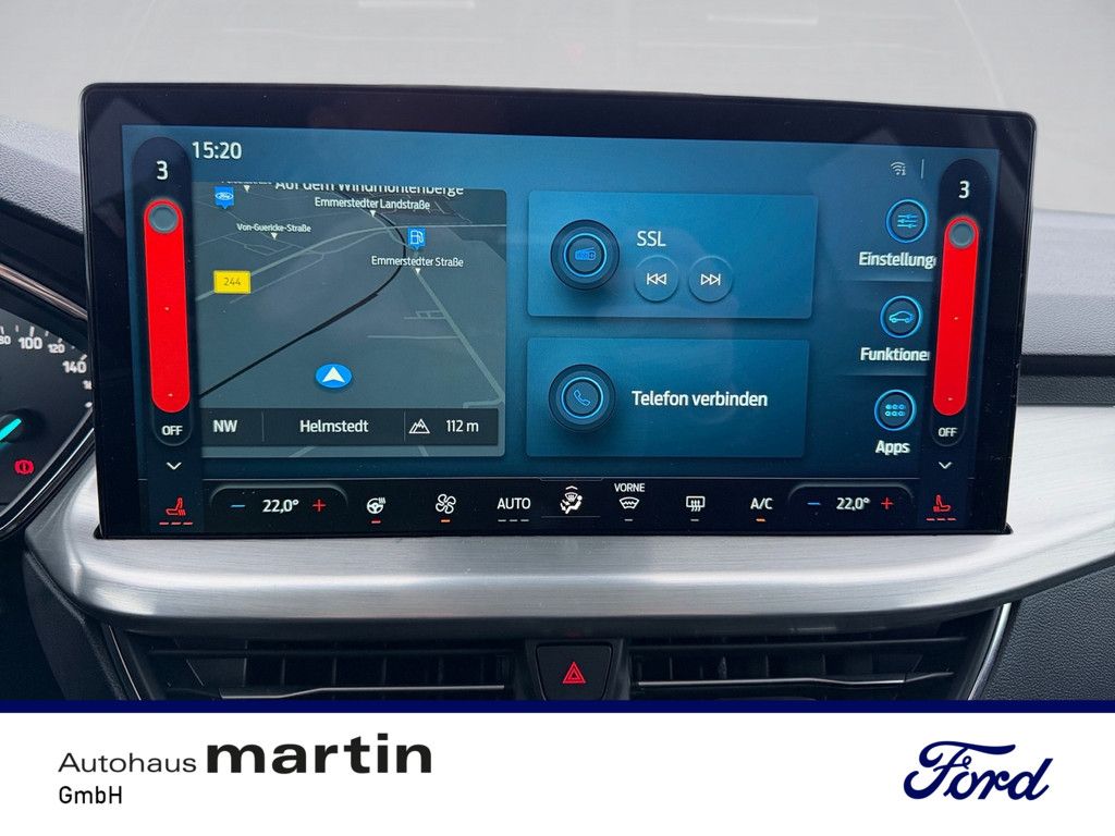 Fahrzeugabbildung Ford Focus 1.0 EcoBoost Titanium W-LAN ACC FACEL. LED