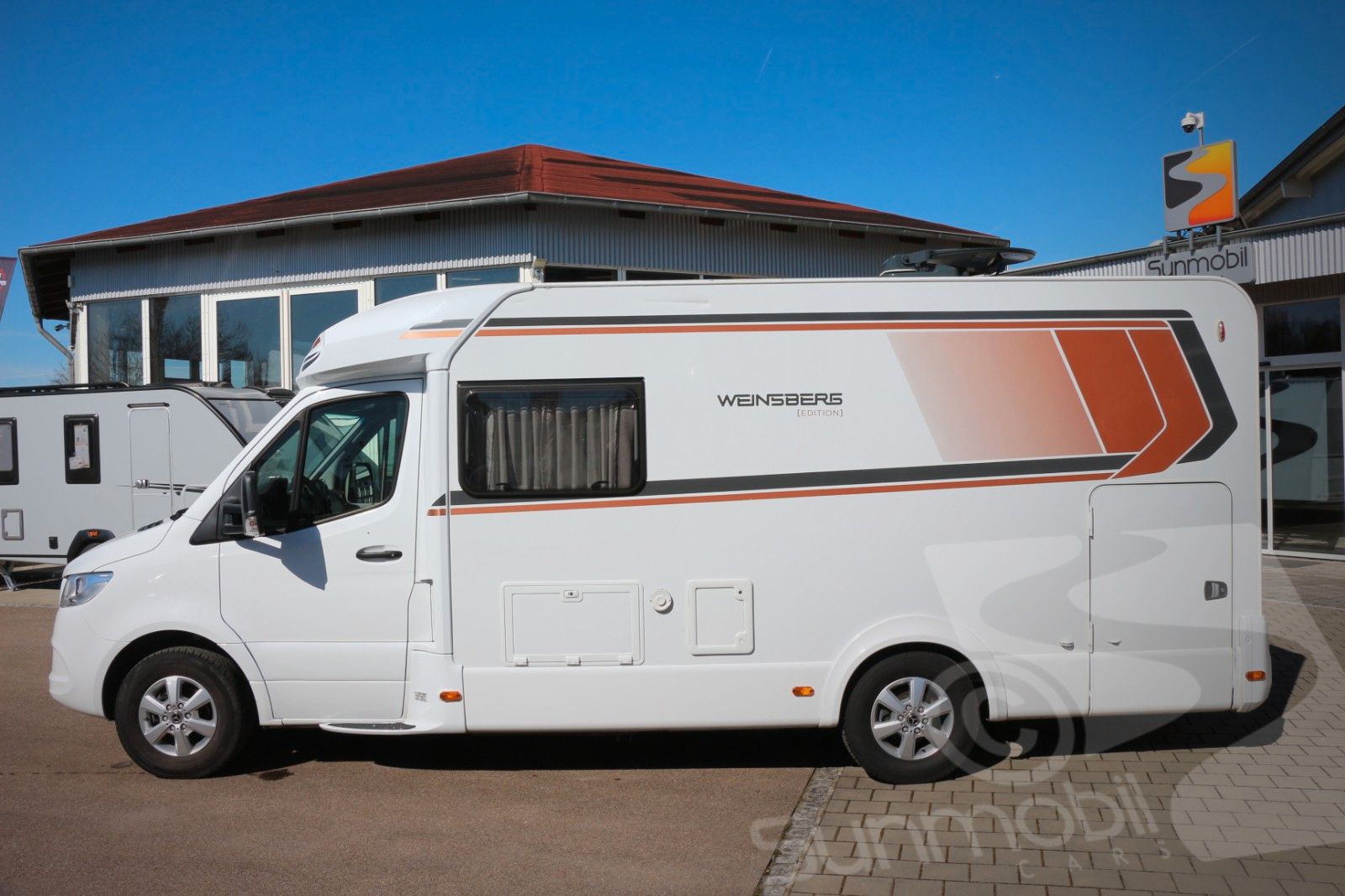 Fahrzeugabbildung Weinsberg CaraCompact MB 640 MEG Pepper Automatik 170 PS