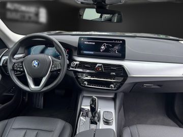 BMW 530 - 12