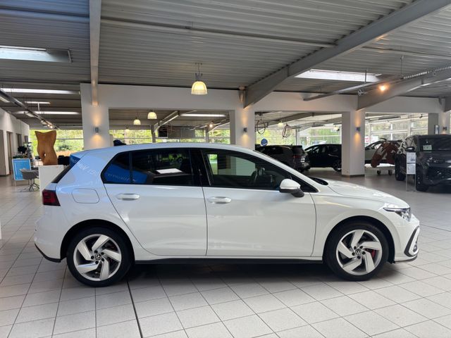 Golf VIII GTE eHybrid *Matrix*AHK*App*NAVI*SH