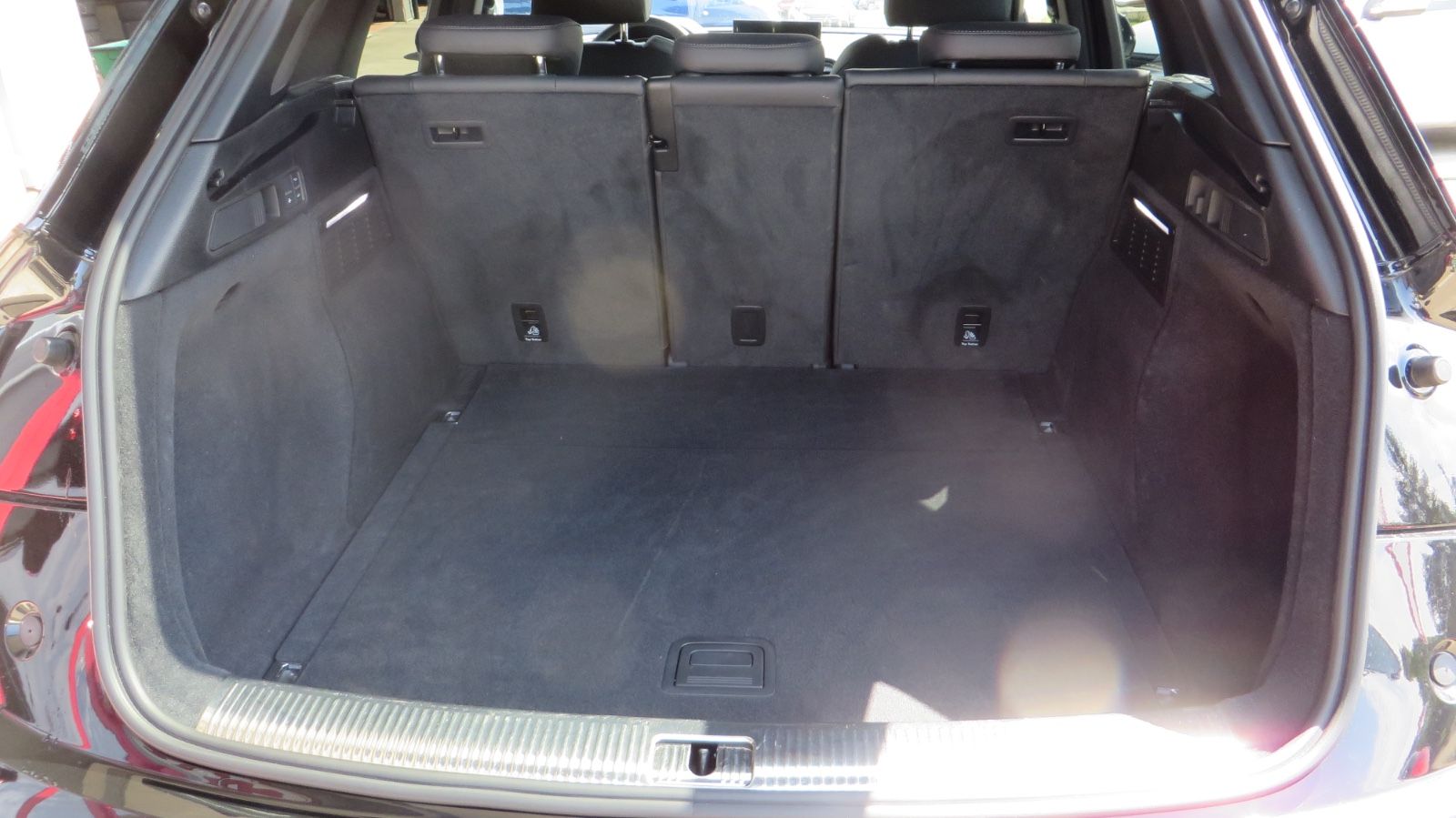 Audi SQ5 black AHK Kamera Voll foto 11