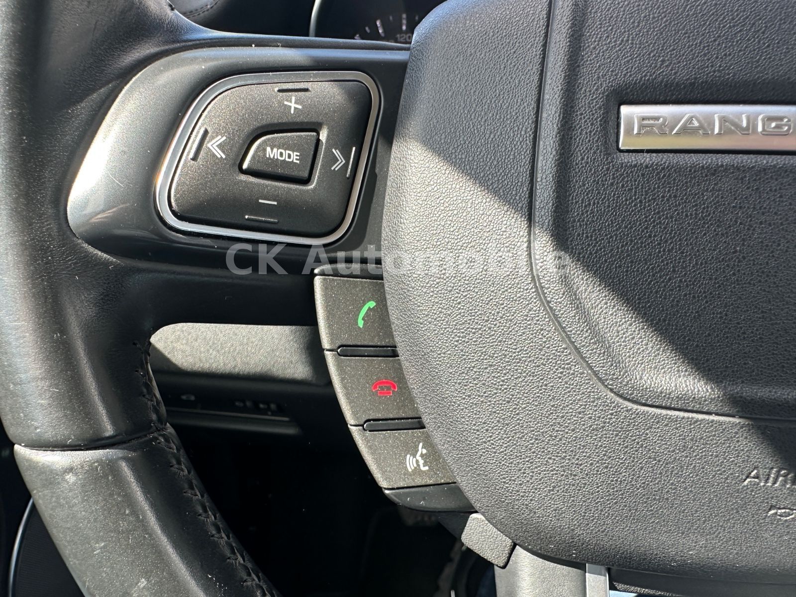 Fahrzeugabbildung Land Rover Range Rover Evoque Pure/Navi/Kamera/PDC