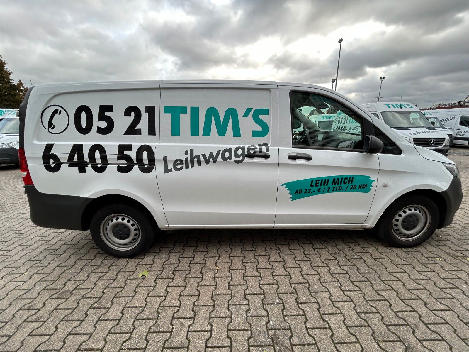 Fahrzeugabbildung Mercedes-Benz Vito Kasten 114 CDI  lang / Navi  / Klima