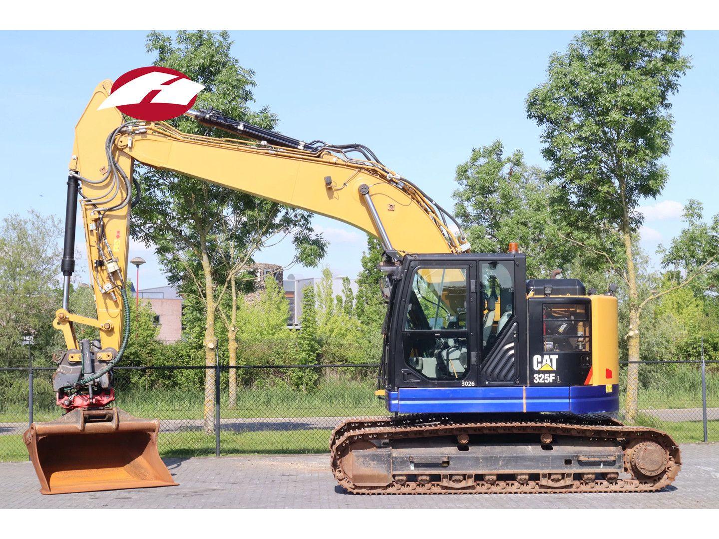CAT 325 F LCR | ROTOTILT | BUCKET