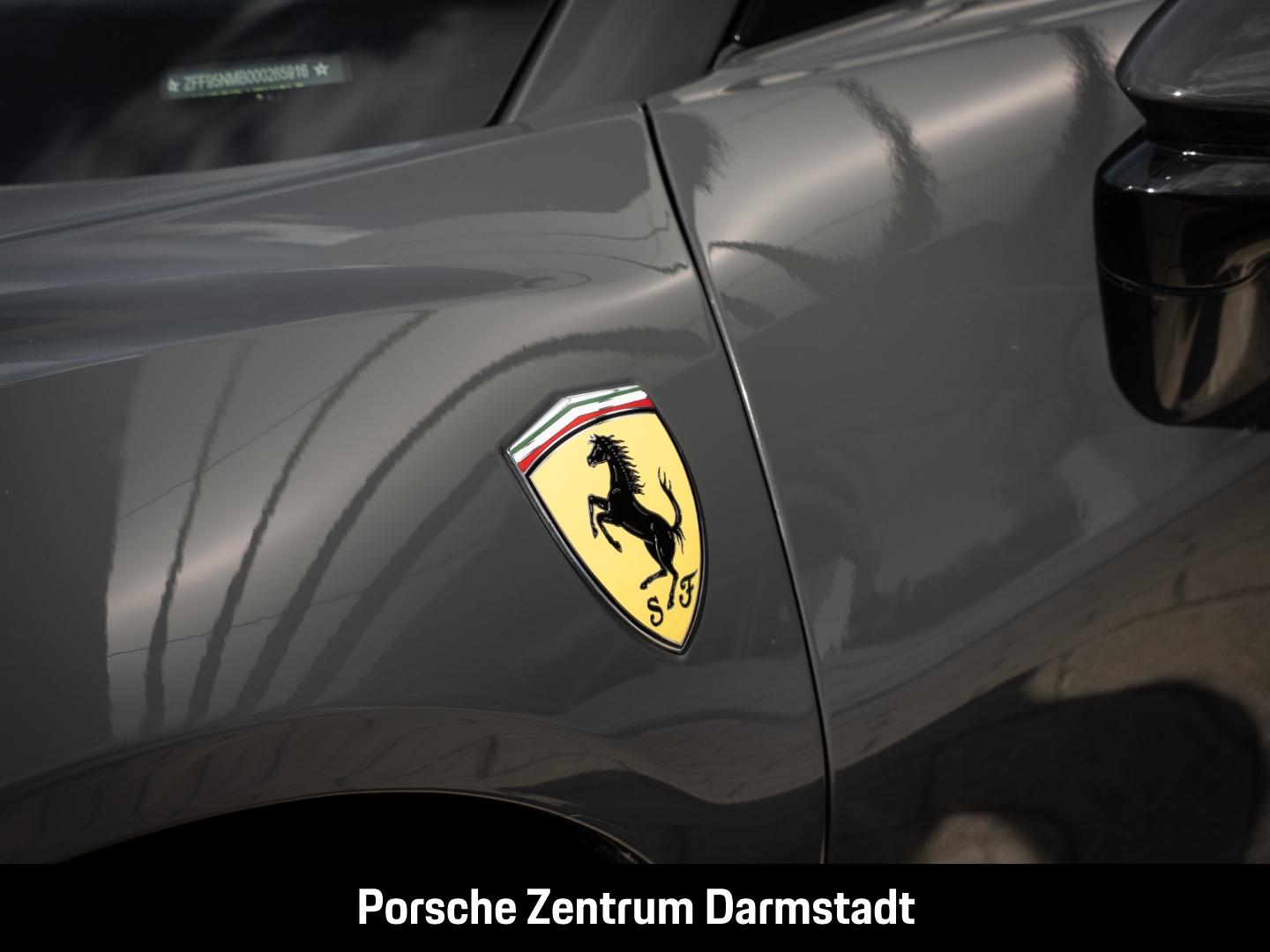 Ferrari SF90 Stradale Asseto Fiorano NP:562.850€