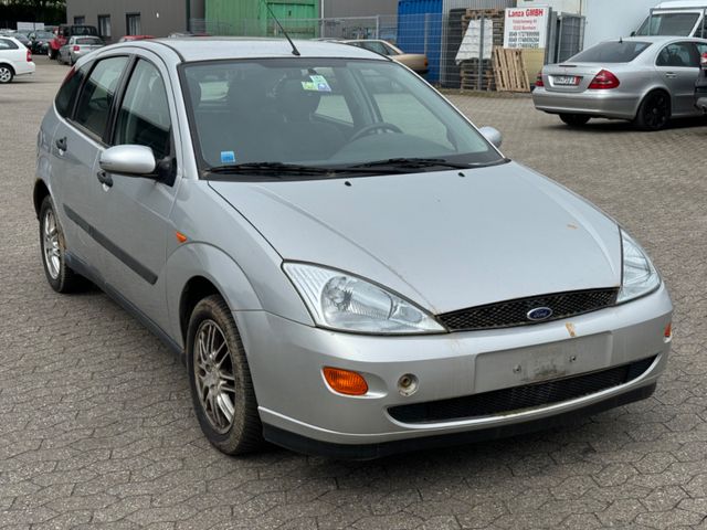 Ford Focus 1.4- 1.Hand - Klima - Euro 4 - Festpreis !