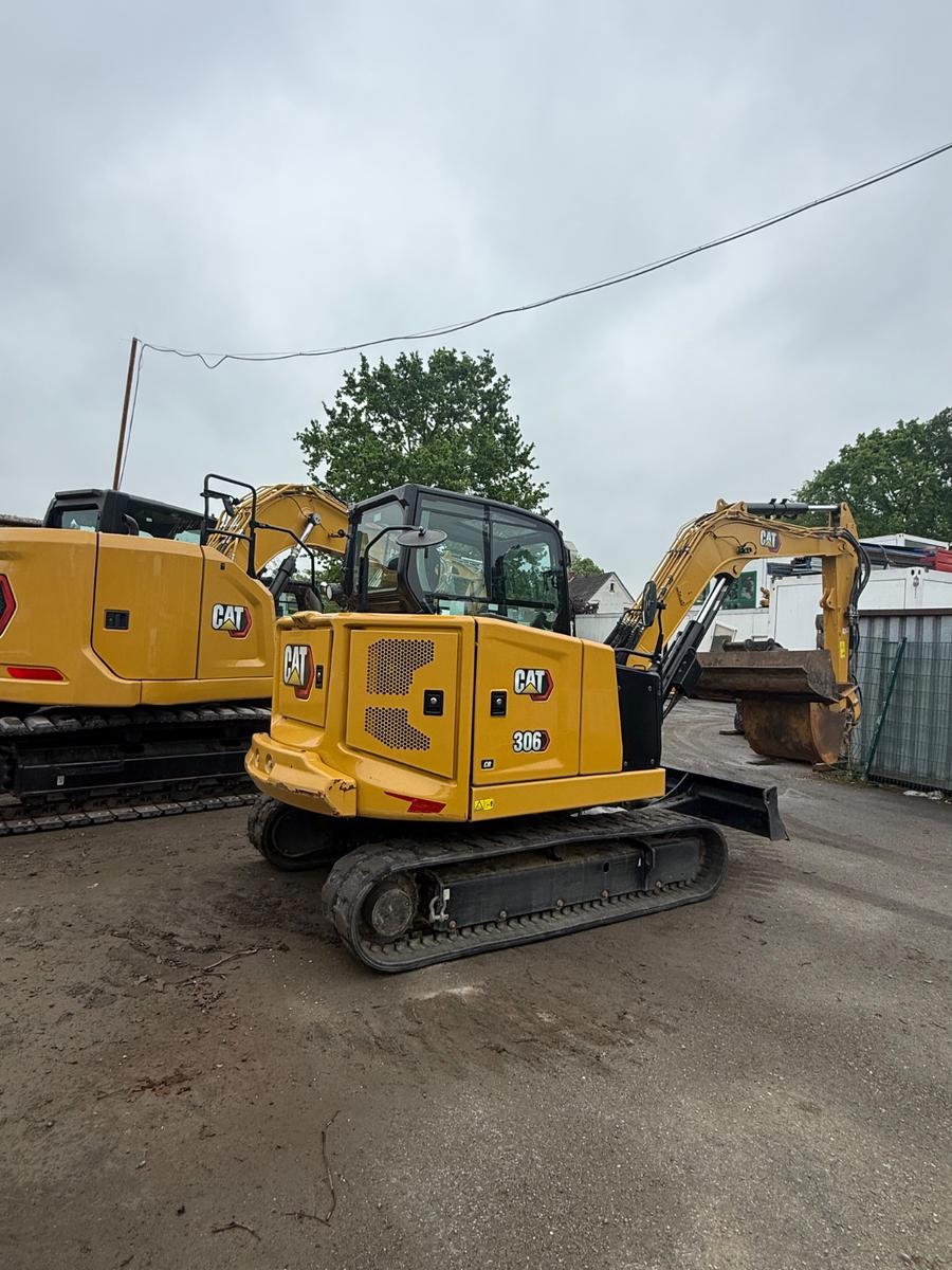 CAT 306