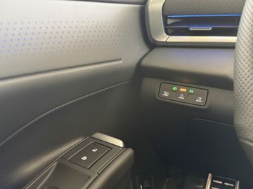 Volkswagen T-Roc 1.5 eTSI R-LINE NEUES MODELL AHK SOFORT