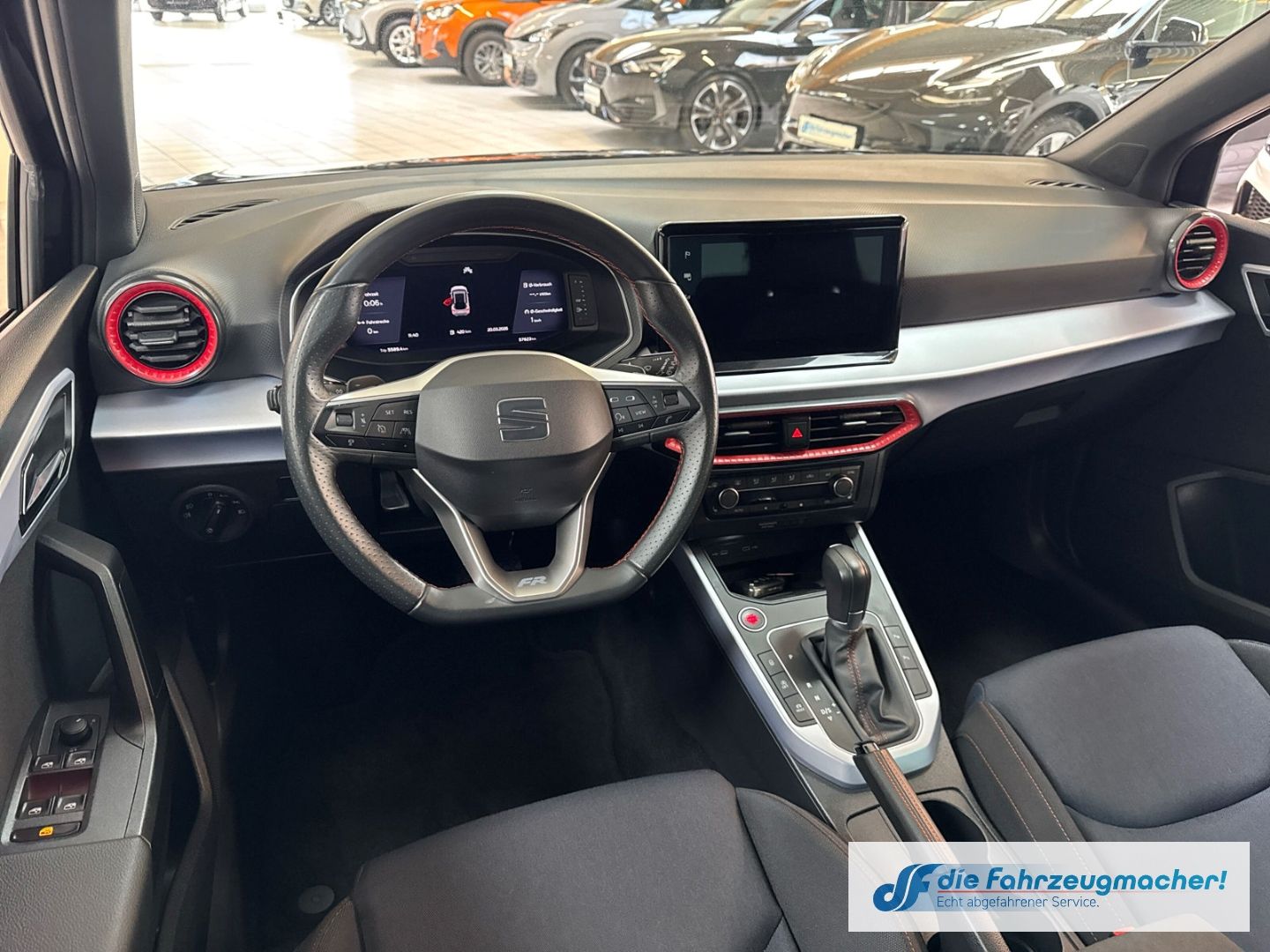 Fahrzeugabbildung SEAT Arona FR Navi Digitales Cockpit LED Sperrdiff. A