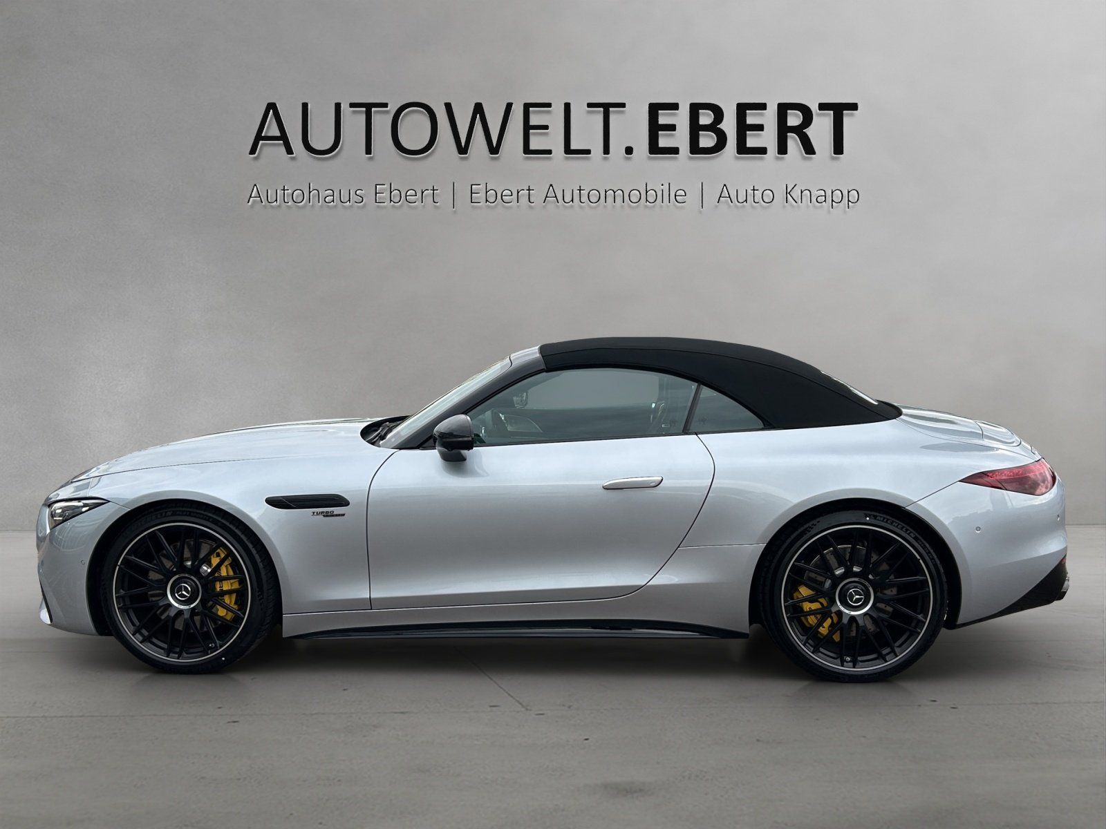 Fahrzeugabbildung Mercedes-Benz SL 43 AMG Prem+ DYNAMIC+ Perf.Sitze Carbon Night