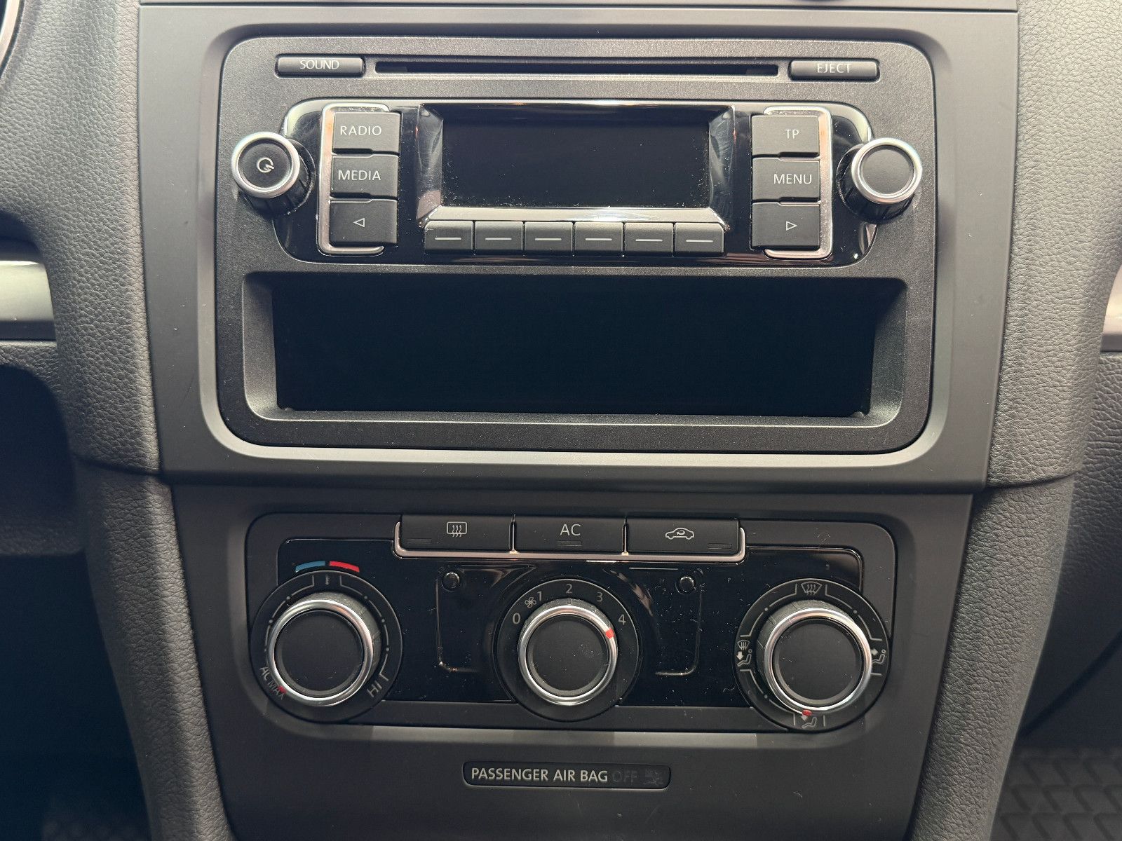 Fahrzeugabbildung Volkswagen Golf VI Trendline|DSG|1.HAND|TÜV NEU