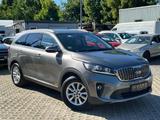 Kia Sorento Vision 4WD Aus 1Hand Top AHK Automatik - Kia Sorento Gebrauchtwagen in Berlin