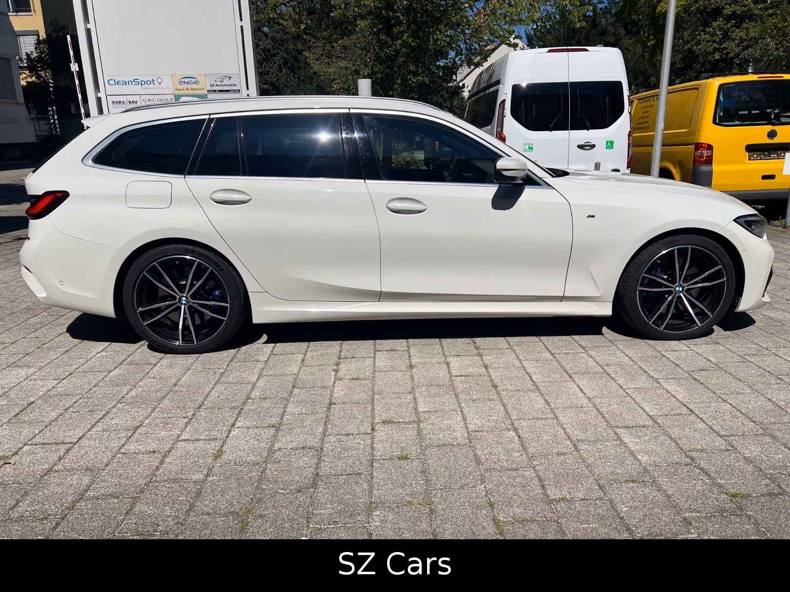 BMW 330d Touring xDrive M Sport*AHK*PANO*