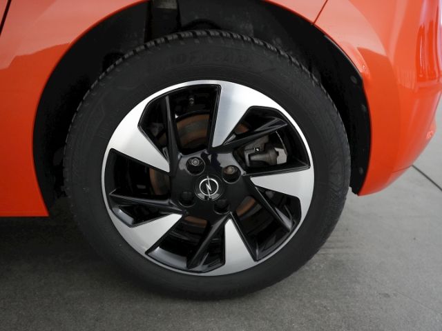 Corsa-e F ELEGANCE 50kWH AT+LED LICHT+SITZHEIZUN