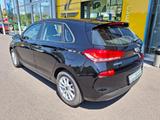 Hyundai i30 Select*AHK*Klima*NAVI*SHZ vo.*Kamera - Hyundai: 30i