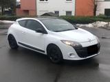 Renault Megane 1.6 LPG TÜV 1/28 GT-line - Renault Megane aus 2011: Line
