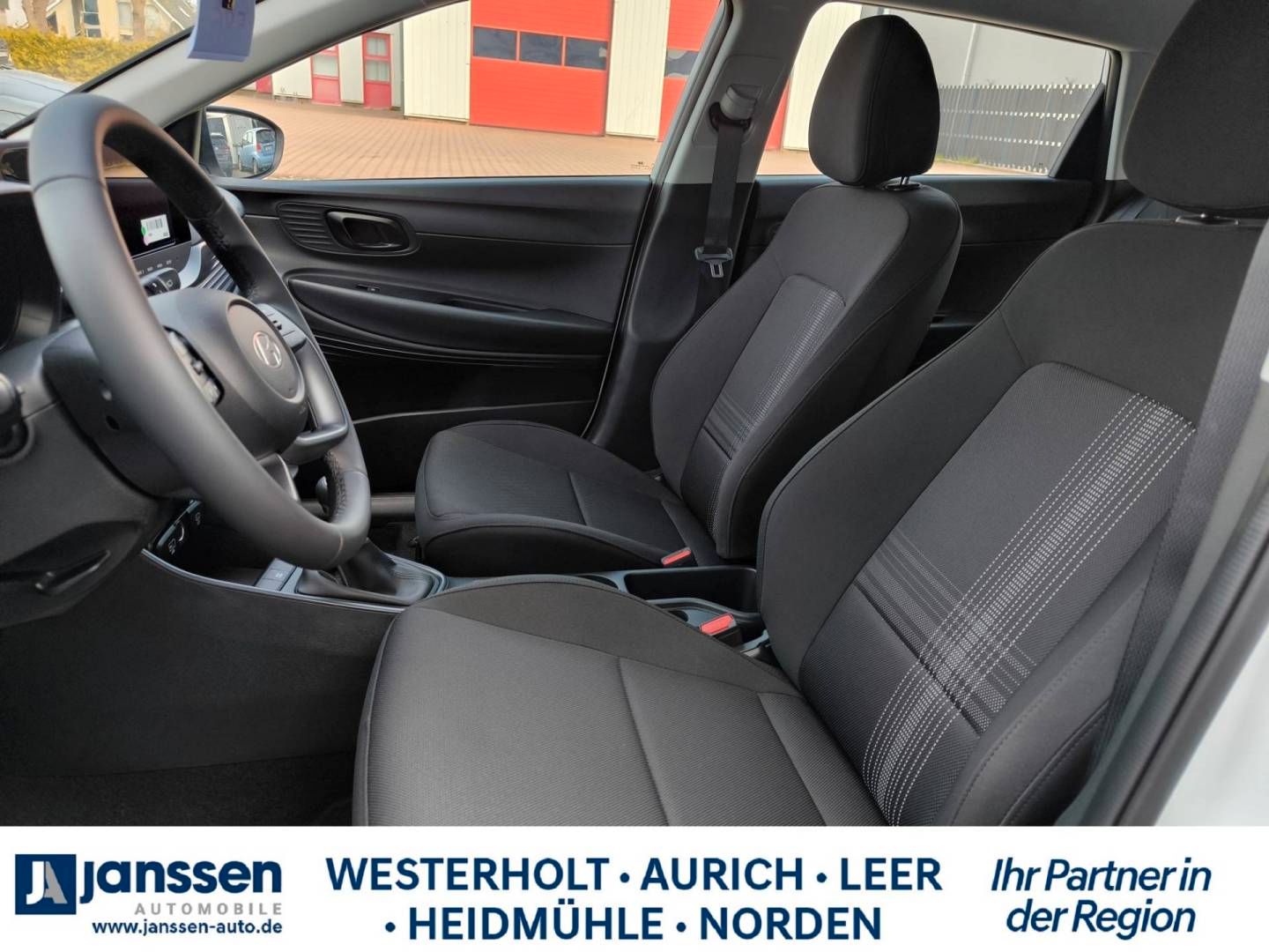 Fahrzeugabbildung Hyundai i20 FL (MY26) 1.0 T-GDI (90 PS) 6-MT Select Navi