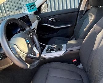 BMW 320 - 12