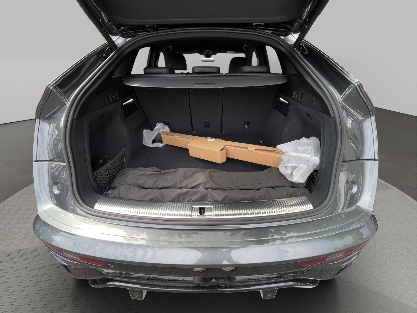 Audi Q5 SB 40 TFSI qu S line Matrix AHK StandHZG 360°