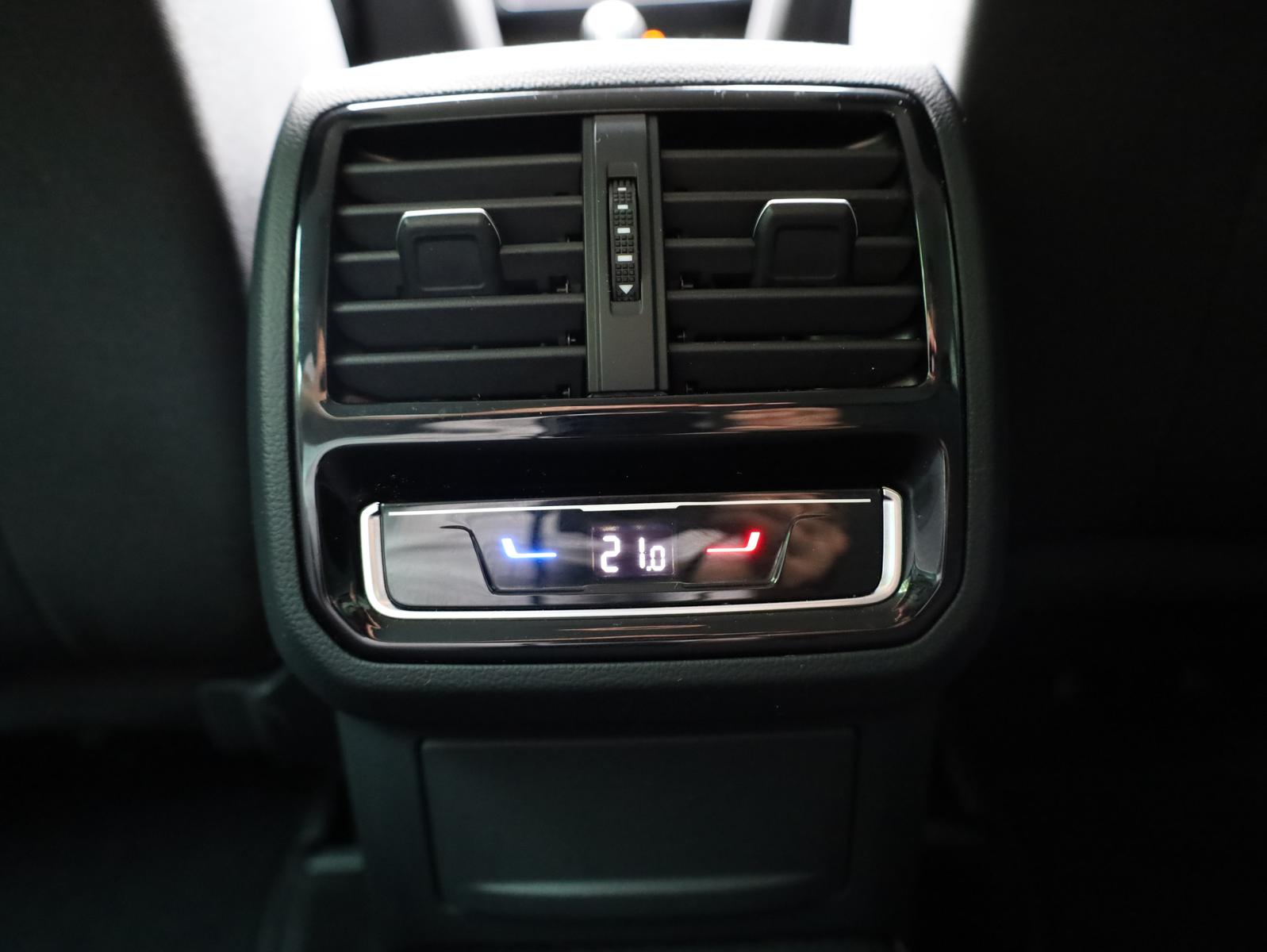Volkswagen Passat 2.0 TDI Business*ACC*CarPlay*AHK, миниатюра 17