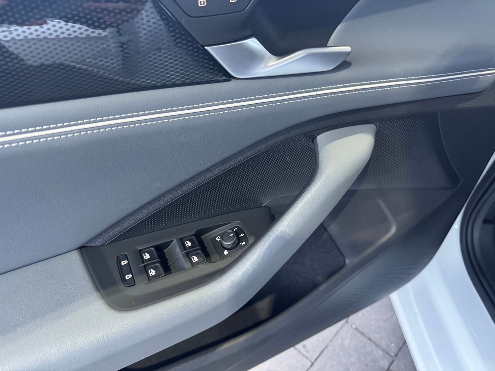 Volkswagen Passat Variant - Bild 16