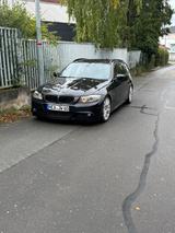 BMW 325d Touring - Tempomat, Klima , großes Navi - BMW 325 aus 2011: 325d