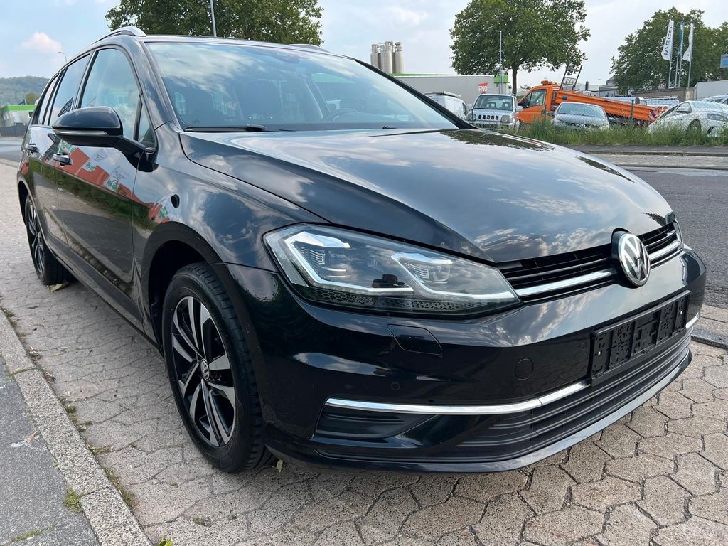 Image of Volkswagen Golf