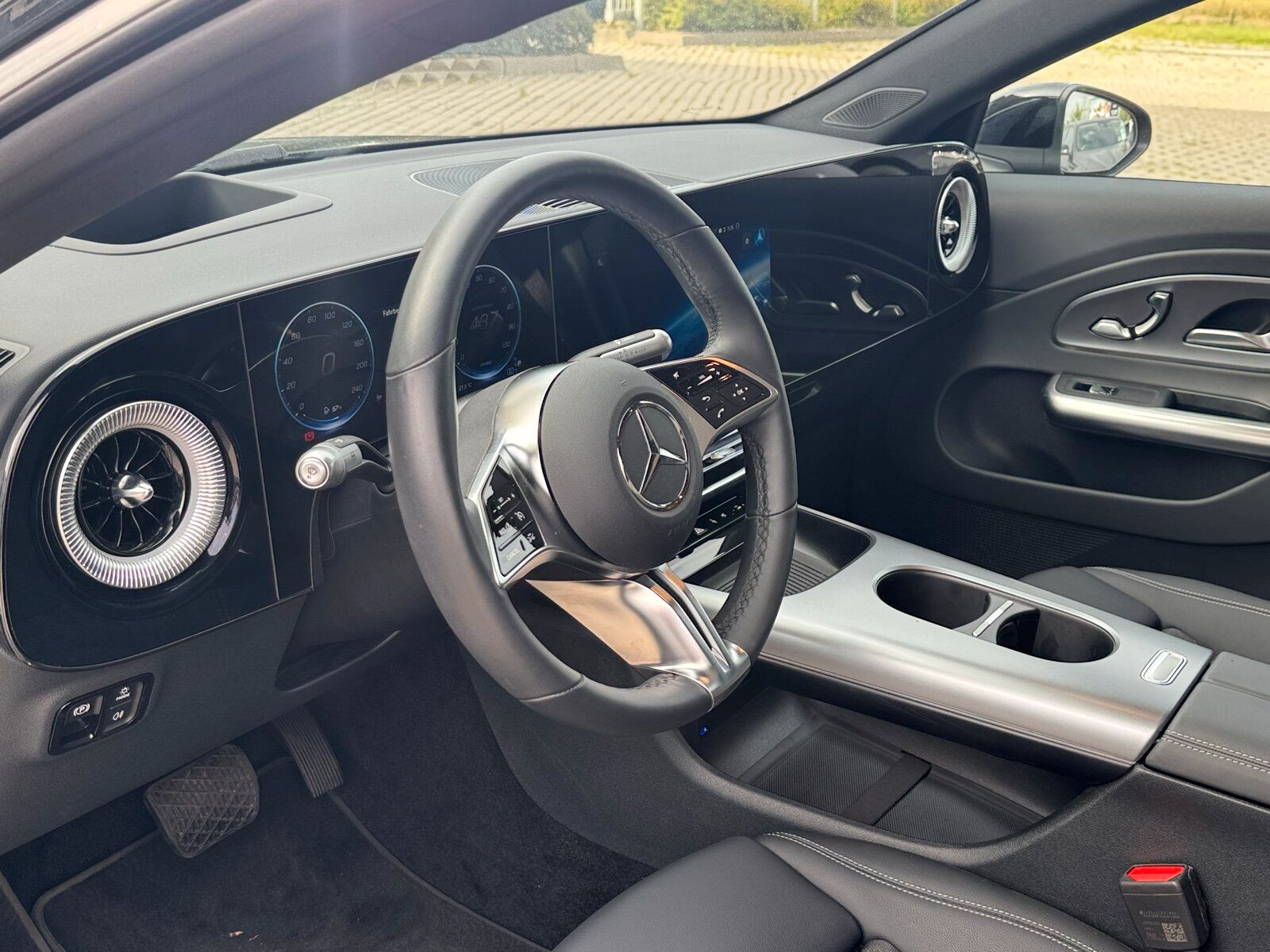 Mercedes-Benz CLA 250 EQ Progressive Distronic 360Cam AHK LED foto 9