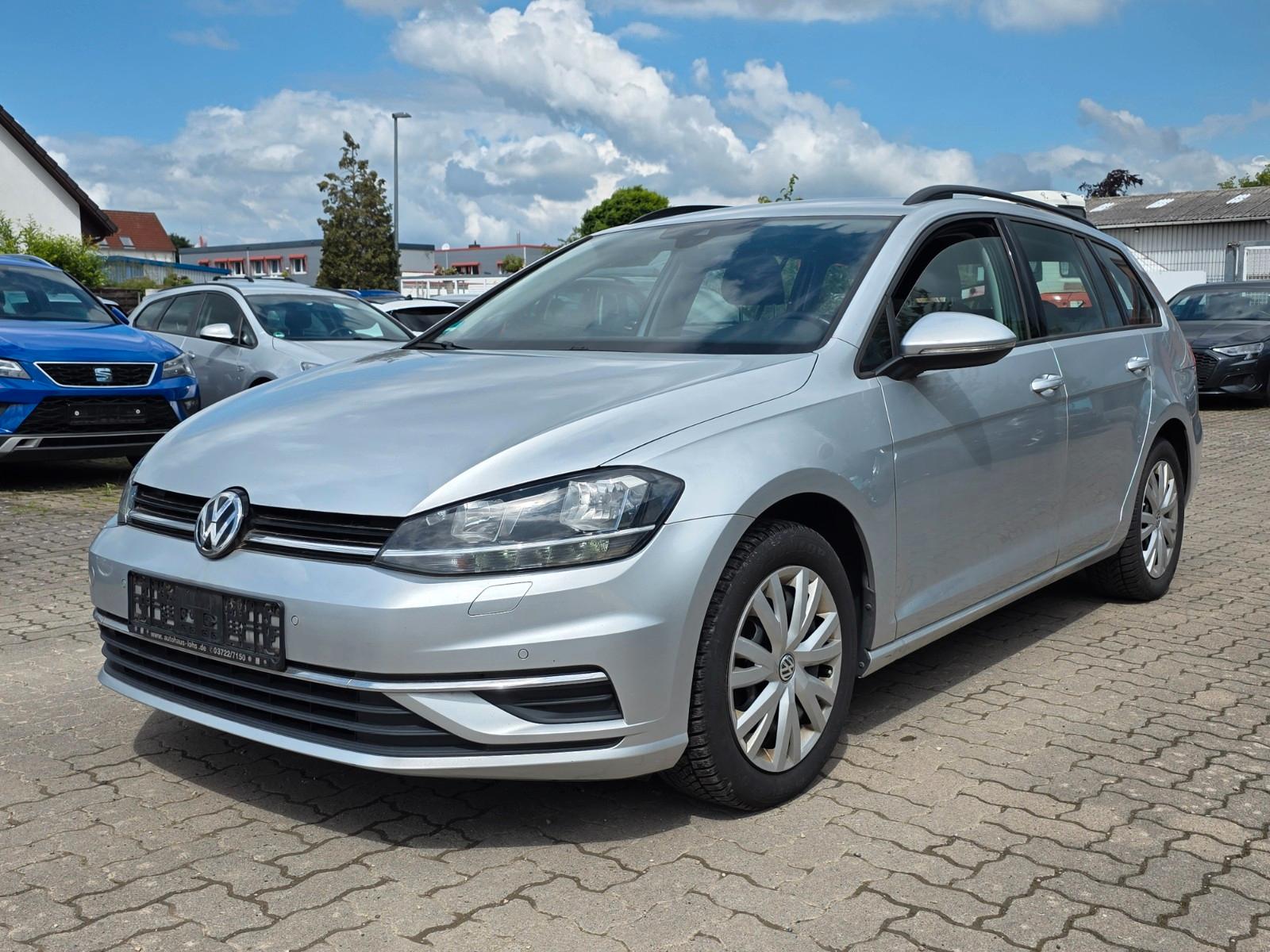 Volkswagen Golf 1.6 TDI SCR DSG Comfortline/236