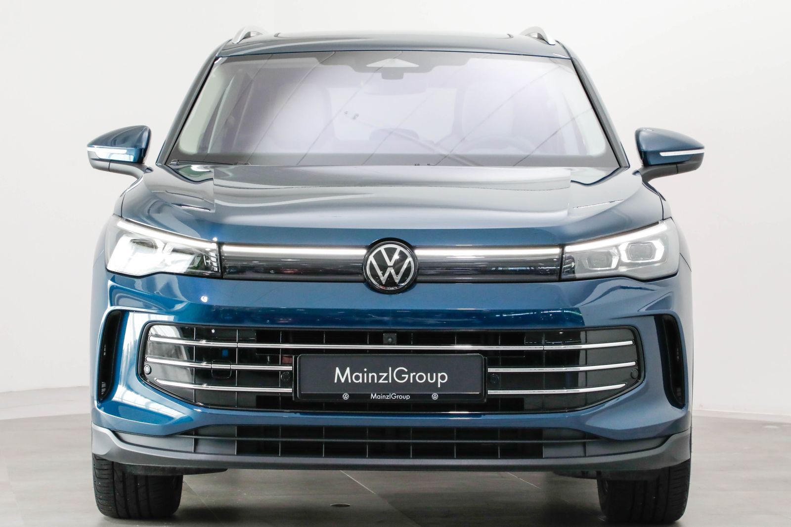 Volkswagen Tiguan 2.0 TDI DSG AHK Sthz Pano 360° Leder DCC foto 5