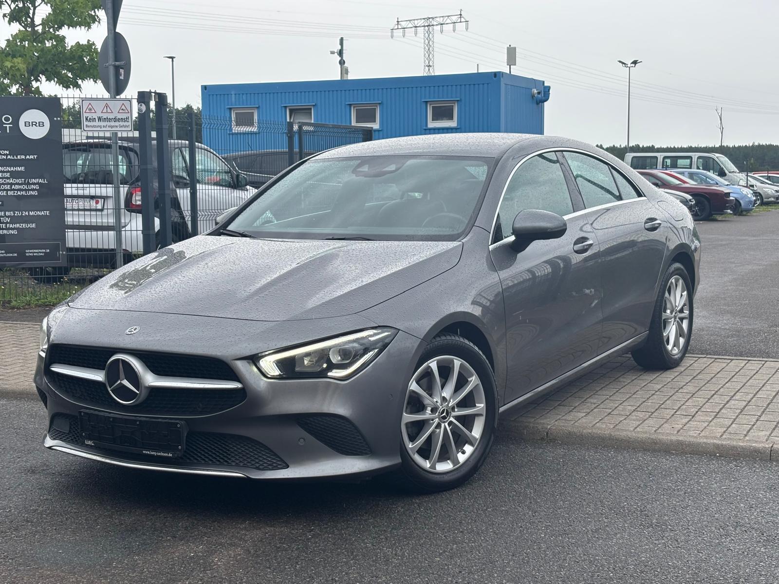 Mercedes-Benz CLA 180