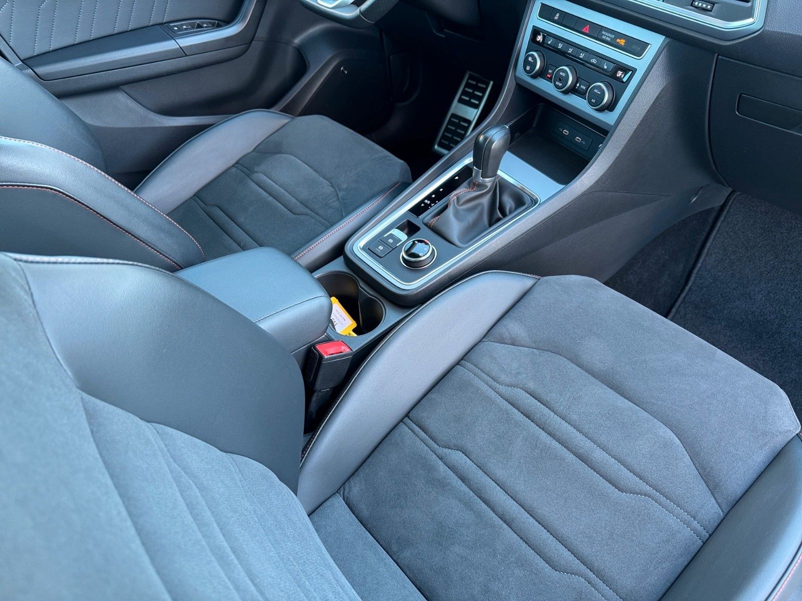 Fahrzeugabbildung SEAT Ateca FR 1.5 TSI